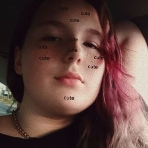 Meet your Posher, Becca